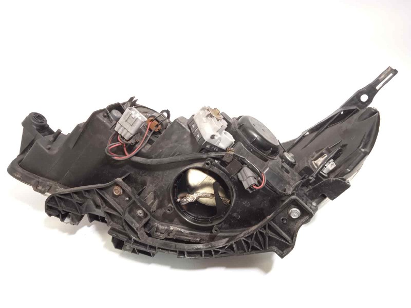 Recambio de faro derecho para subaru forester s12 2.0 diesel cat referencia OEM IAM 84001SC120  