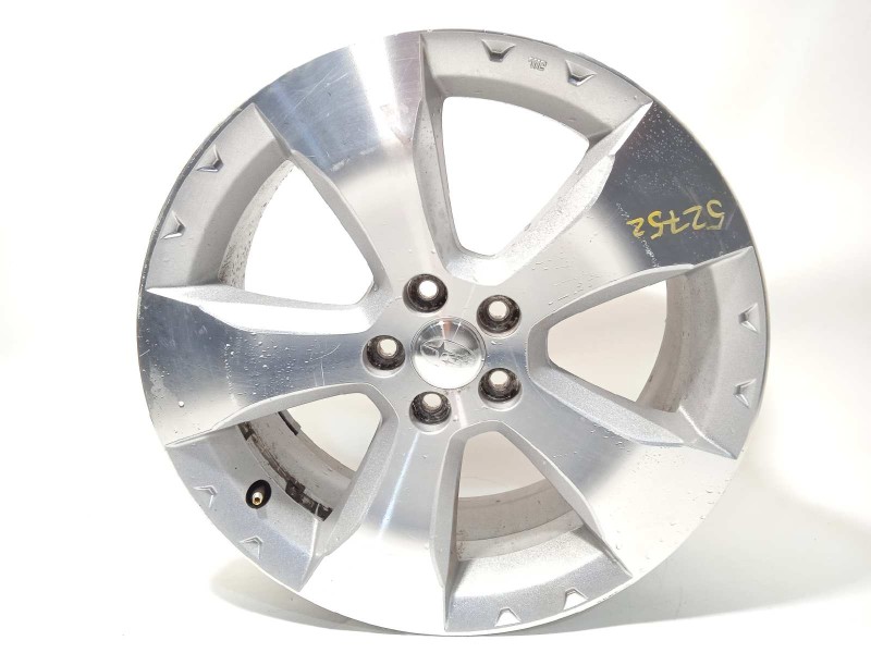 Recambio de llanta para subaru forester s12 2.0 diesel cat referencia OEM IAM 28111SC000  