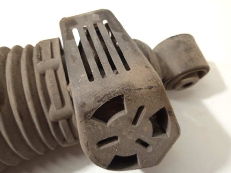 Recambio de amortiguador trasero derecho para volkswagen touareg (7la) tdi v10 referencia OEM IAM 7L6512022E  