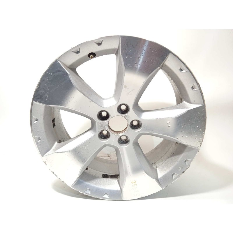 Recambio de llanta para subaru forester s12 2.0 diesel cat referencia OEM IAM 28111SC000  