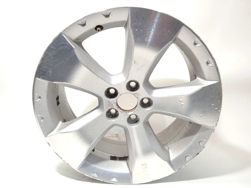 Recambio de llanta para subaru forester s12 2.0 diesel cat referencia OEM IAM 28111SC000  