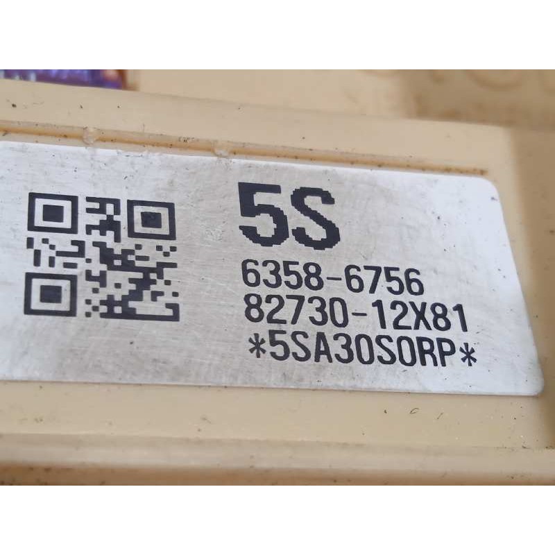 Recambio de caja reles / fusibles para toyota auris 1.2 16v turbo cat referencia OEM IAM 8273012X81  