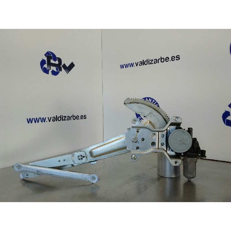 Recambio de elevalunas delantero derecho para suzuki sx4 rw (ey) 1.9 ddis turbodiesel referencia OEM IAM 8356063J00  