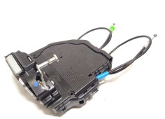 Recambio de cerradura puerta trasera derecha para toyota auris 1.2 16v turbo cat referencia OEM IAM 6905005051   2