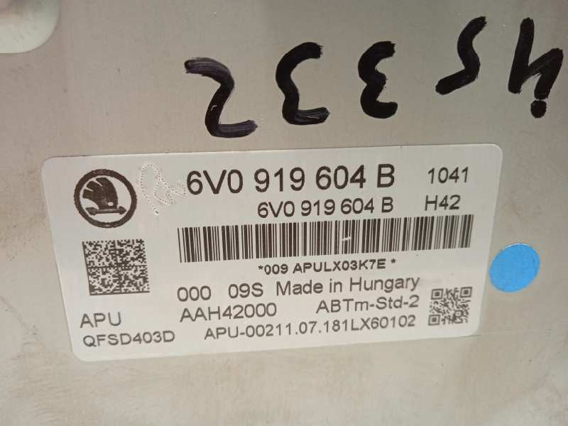 Recambio de pantalla multifuncion para skoda fabia like referencia OEM IAM 6V0919604B  