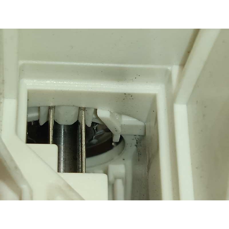 Recambio de elevalunas trasero izquierdo para land rover range rover sport supercharged referencia OEM IAM CVH500030  