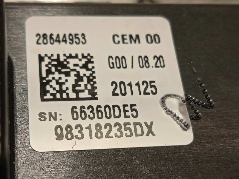 Recambio de mando multifuncion para peugeot 3008 gt line referencia OEM IAM 98318235DX  