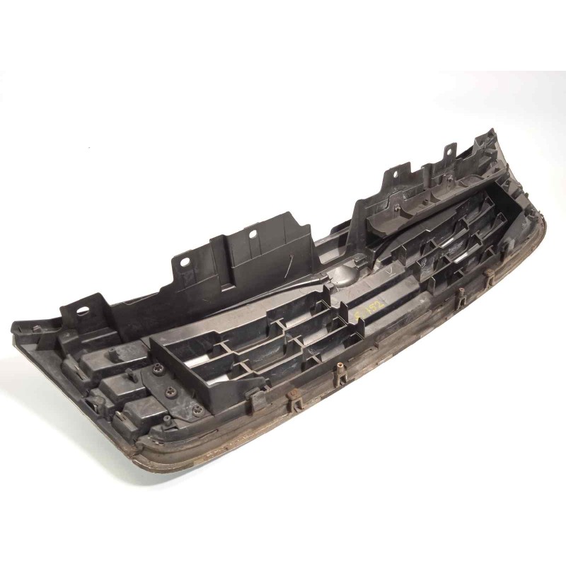 Recambio de rejilla delantera para subaru forester s12 2.0 diesel cat referencia OEM IAM 91121SC012  