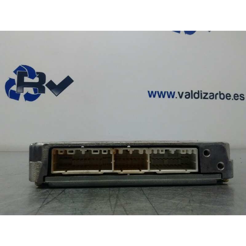 Recambio de centralita motor uce para mazda premacy (cp) td exclusiv edition referencia OEM IAM RF4P18881C  2758005772