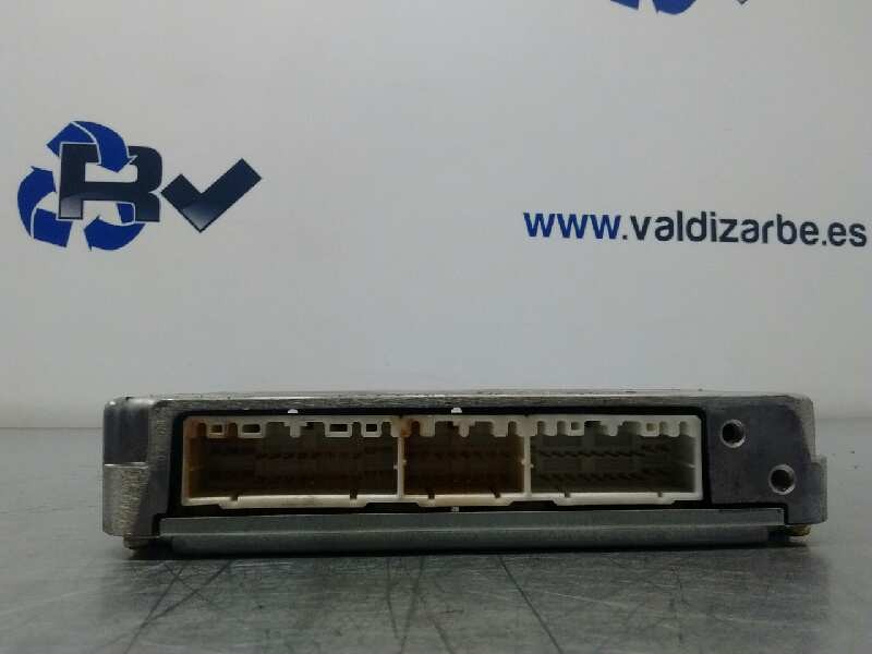 Recambio de centralita motor uce para mazda premacy (cp) td exclusiv edition referencia OEM IAM RF4P18881C  2758005772