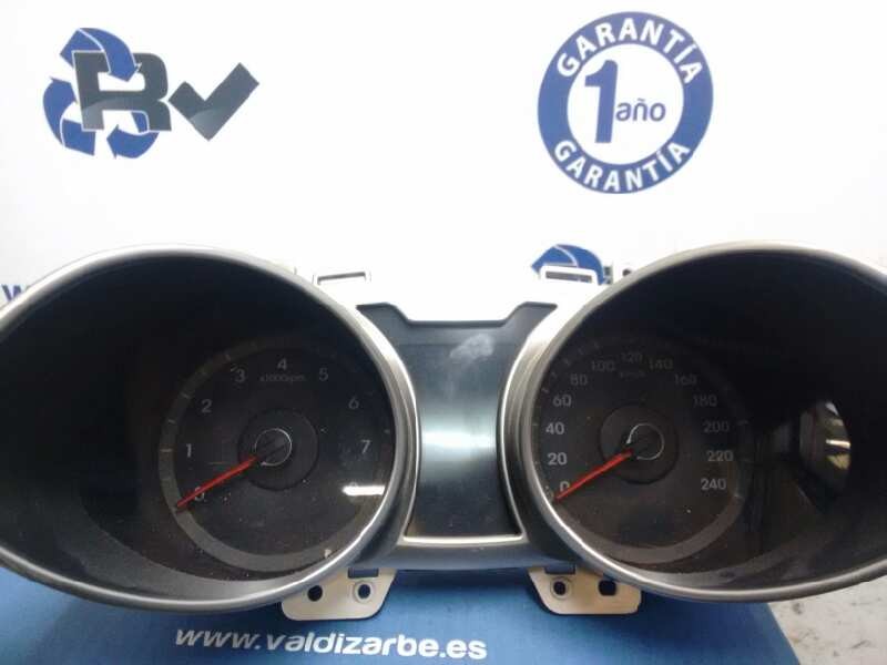 Recambio de cuadro instrumentos para hyundai veloster sport referencia OEM IAM 940032V730  