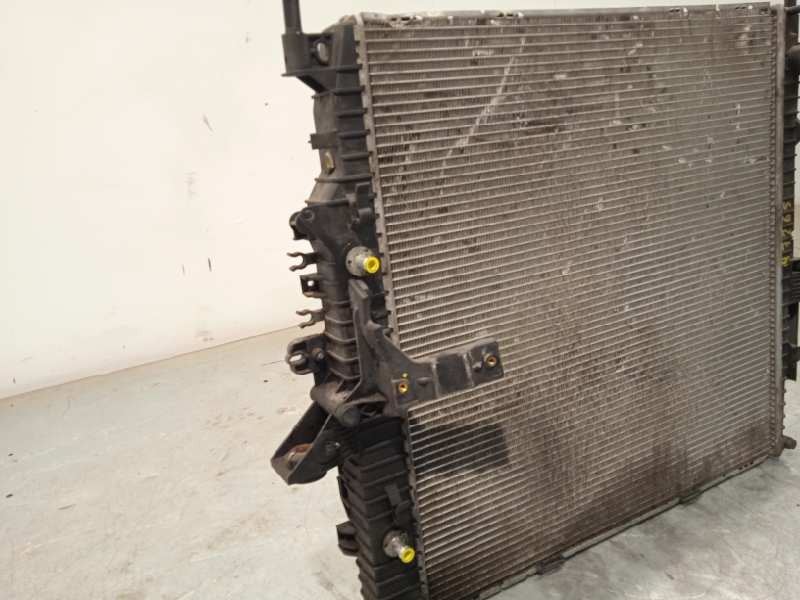 Recambio de radiador agua para land rover range rover sport supercharged referencia OEM IAM PCC500213  