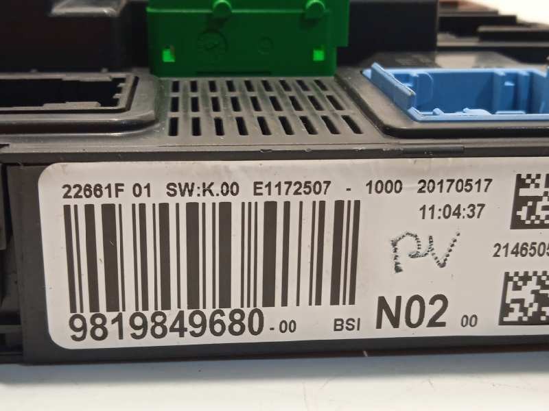 Recambio de caja reles / fusibles para peugeot 208 style referencia OEM IAM 9819849680  1631852680