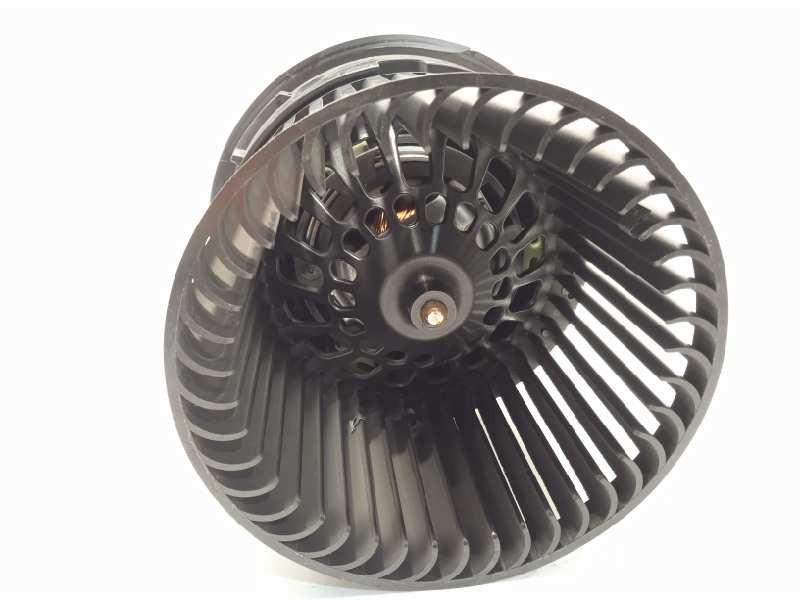 Recambio de motor calefaccion para peugeot 208 style referencia OEM IAM T1013140A  1608182080