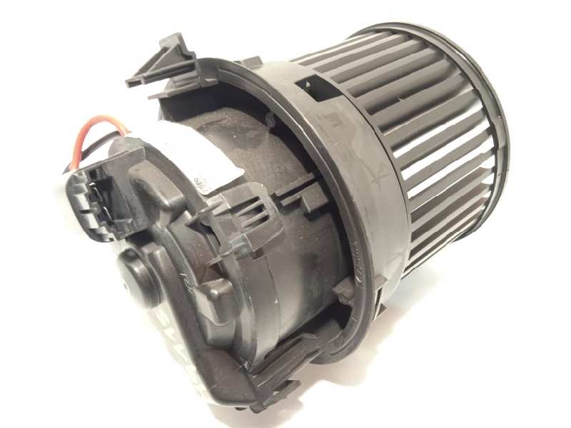 Recambio de motor calefaccion para peugeot 208 style referencia OEM IAM T1013140A  1608182080