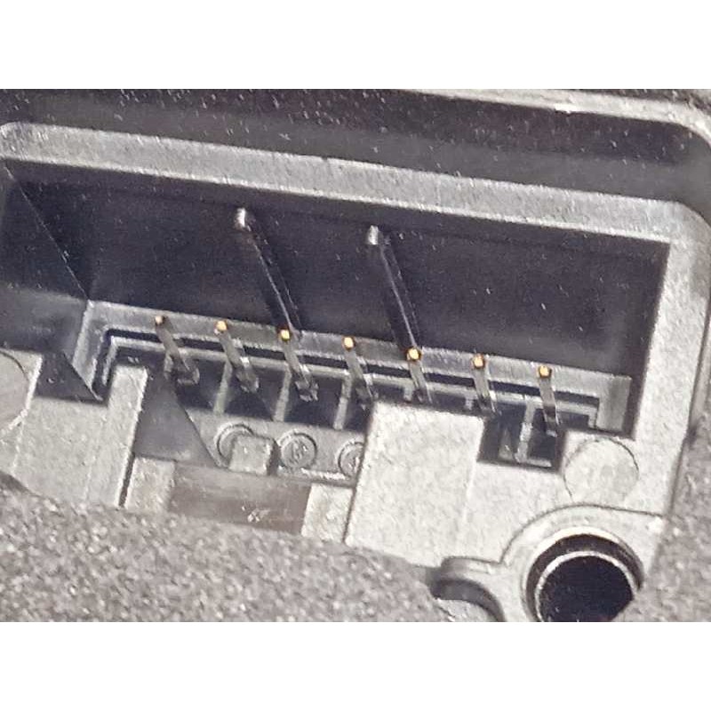 Recambio de cerradura puerta delantera izquierda para seat ateca (kh7) style referencia OEM IAM 5TC837015  