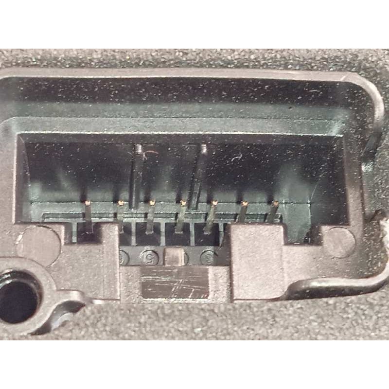 Recambio de cerradura puerta trasera derecha para seat ateca (kh7) style referencia OEM IAM 5TA839016D  