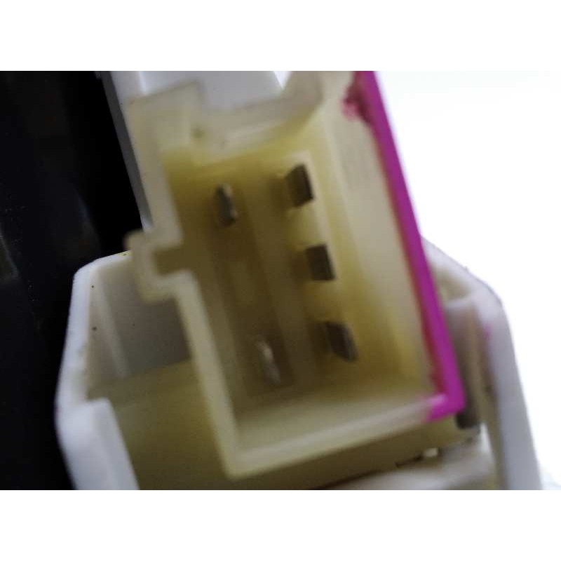 Recambio de elevalunas delantero derecho para mercedes-benz clase r (w251) 3.0 cdi cat referencia OEM IAM A2518200842  A25172016