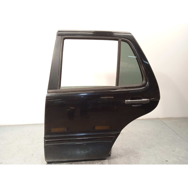 Recambio de puerta trasera izquierda para mercedes-benz clase m (w163) 400 cdi (163.128) referencia OEM IAM A1637301505  