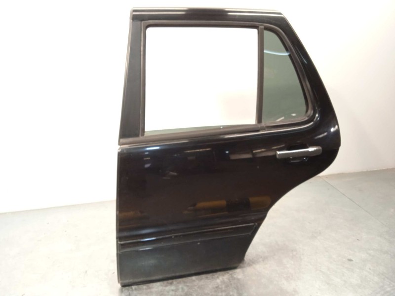 Recambio de puerta trasera izquierda para mercedes-benz clase m (w163) 400 cdi (163.128) referencia OEM IAM A1637301505  