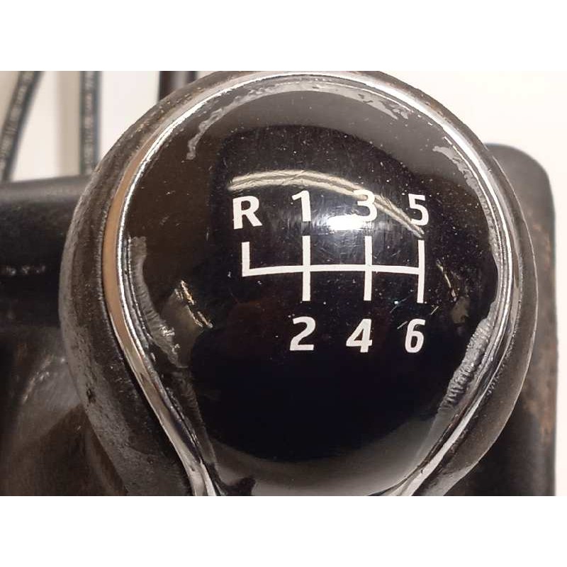 Recambio de palanca cambio para seat ateca (kh7) style referencia OEM IAM 5Q0711049BQ  