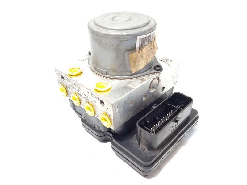 Recambio de abs para hyundai i30 (pd) klass referencia OEM IAM 58910G4AA0 6158941600 G458934500