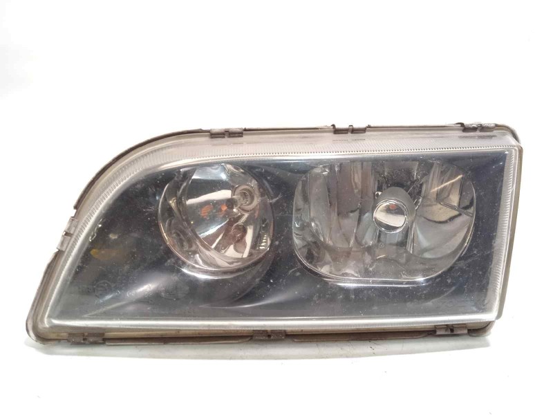 Recambio de faro izquierdo para volvo s40 berlina 1.9 diesel cat referencia OEM IAM 30896911  