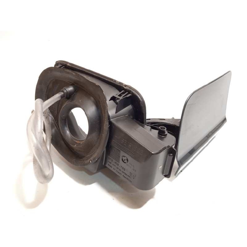 Recambio de tapa exterior combustible para seat ateca (kh7) style referencia OEM IAM 575809702B  