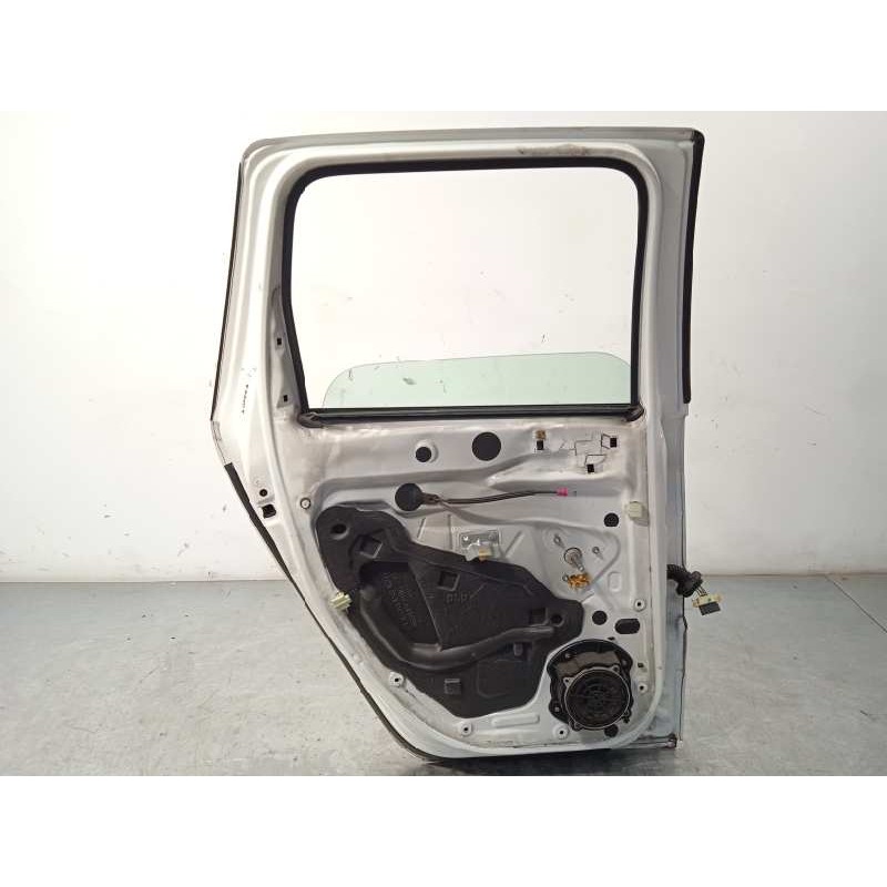 Recambio de puerta trasera izquierda para citroën c3 picasso live edition referencia OEM IAM 9006Q3  
