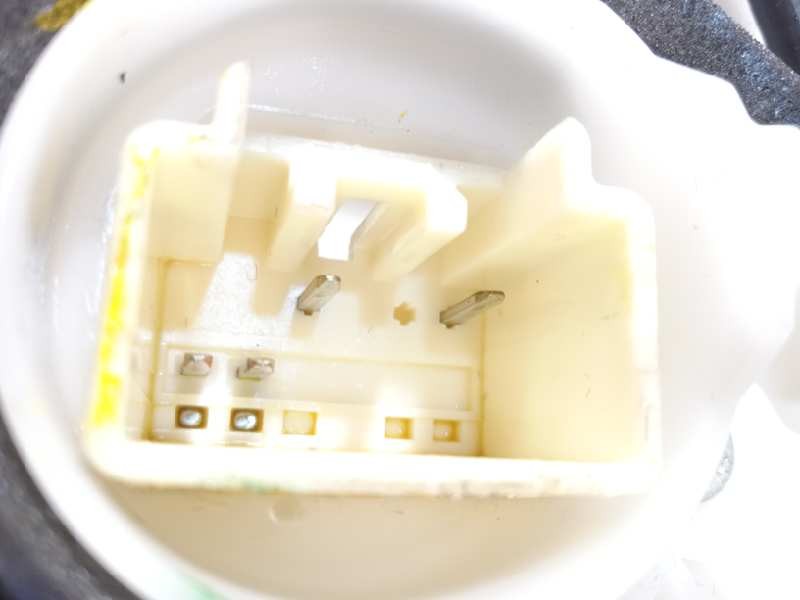 Recambio de cerradura puerta trasera izquierda para mazda 2 lim. () 1.5 diesel cat referencia OEM IAM 6E25A0636  