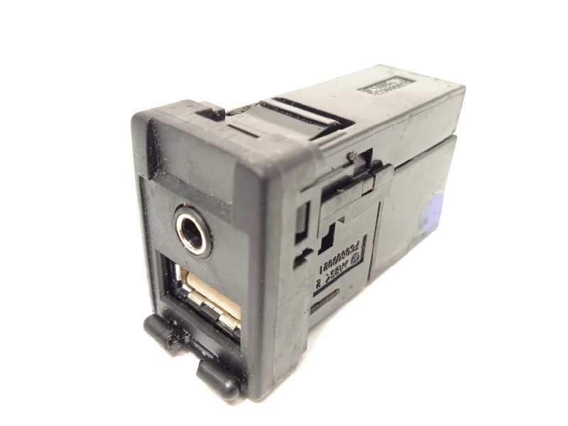 Recambio de modulo electronico para toyota land cruiser 200 (j14) 4.7 v8 cat referencia OEM IAM 86190F4010  