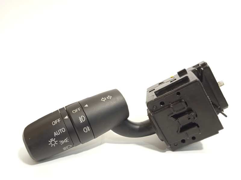 Recambio de mando luces para mazda 2 lim. () 1.5 diesel cat referencia OEM IAM DA6B66128  DA6DB2623E