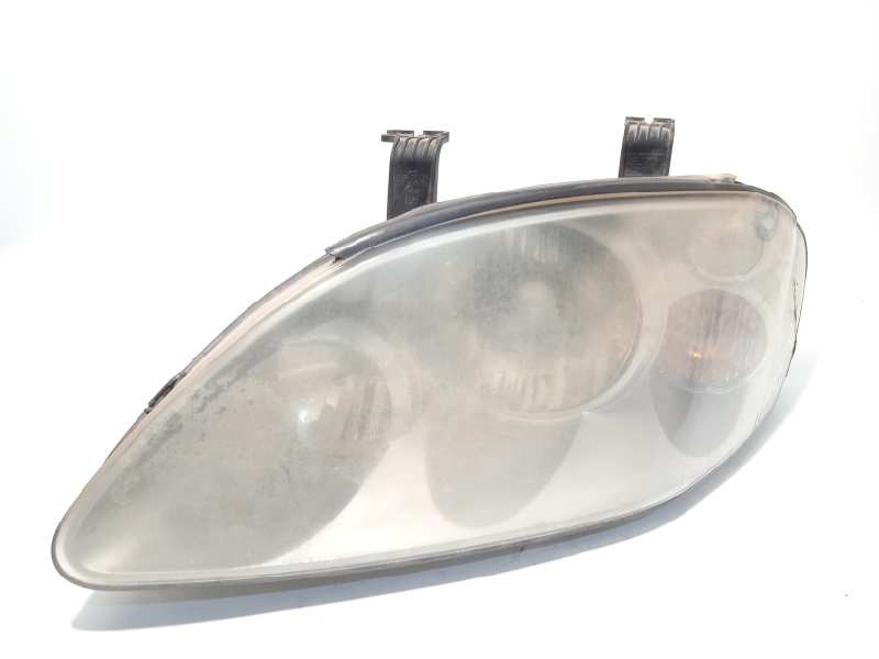 Recambio de faro izquierdo para ssangyong rodius xdi referencia OEM IAM NOREF  