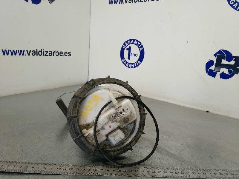 Recambio de bomba combustible para dacia sandero ambiance referencia OEM IAM 172022377R  