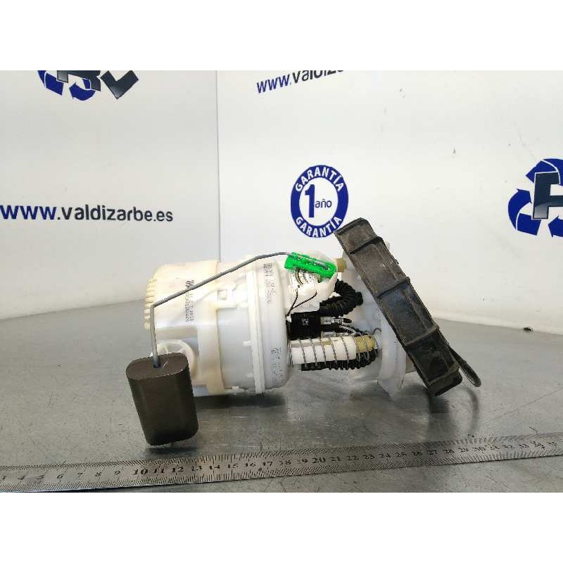 Recambio de bomba combustible para dacia sandero ambiance referencia OEM IAM 172022377R  