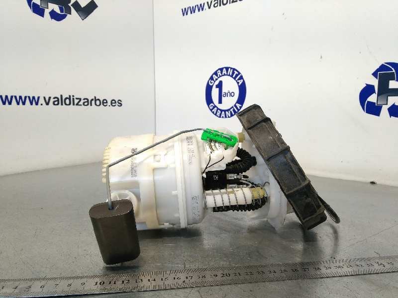 Recambio de bomba combustible para dacia sandero ambiance referencia OEM IAM 172022377R  