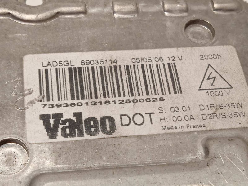 Recambio de centralita faros xenon para citroën c4 coupe vts referencia OEM IAM 89035114  