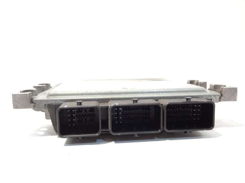 Recambio de centralita motor uce para renault laguna iii authentique referencia OEM IAM 8200981816  S122326134