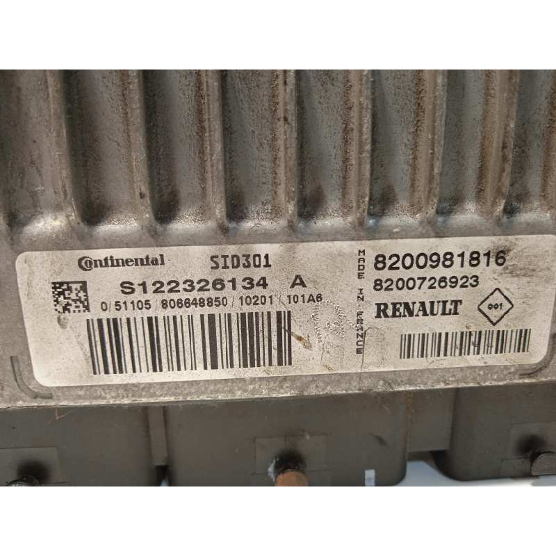 Recambio de centralita motor uce para renault laguna iii authentique referencia OEM IAM 8200981816  S122326134