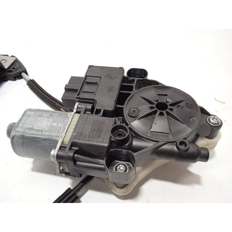 Recambio de elevalunas trasero derecho para volkswagen polo 1.0 referencia OEM IAM 2G6839462C  5Q0959408