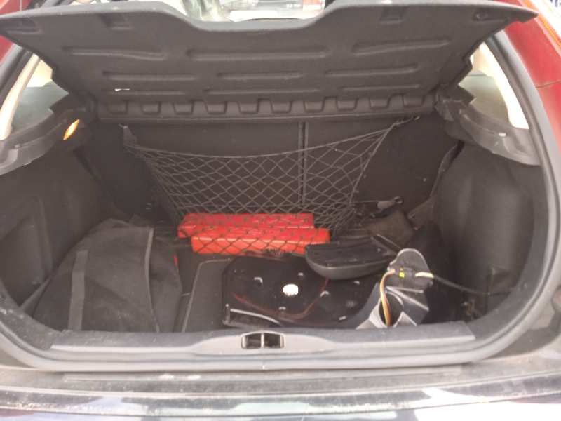 citroën c4 berlina del año 2007