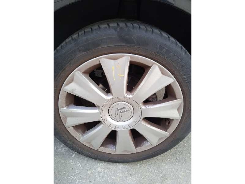 citroën c4 berlina del año 2007