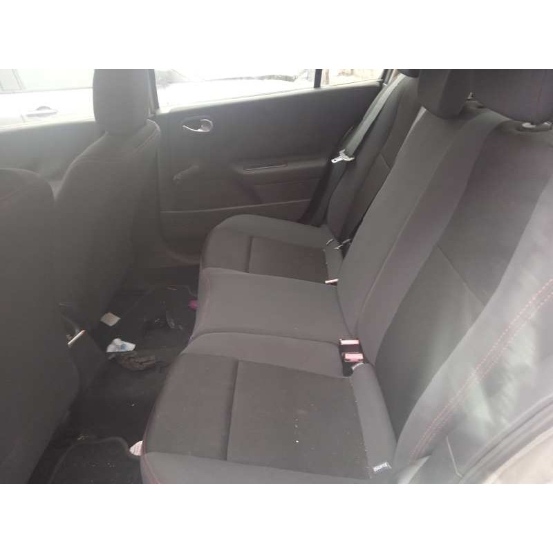 renault megane ii classic berlina del año 2007