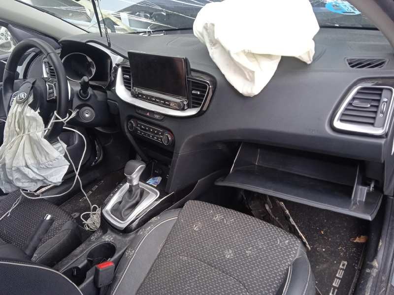 kia ceed del año 2021