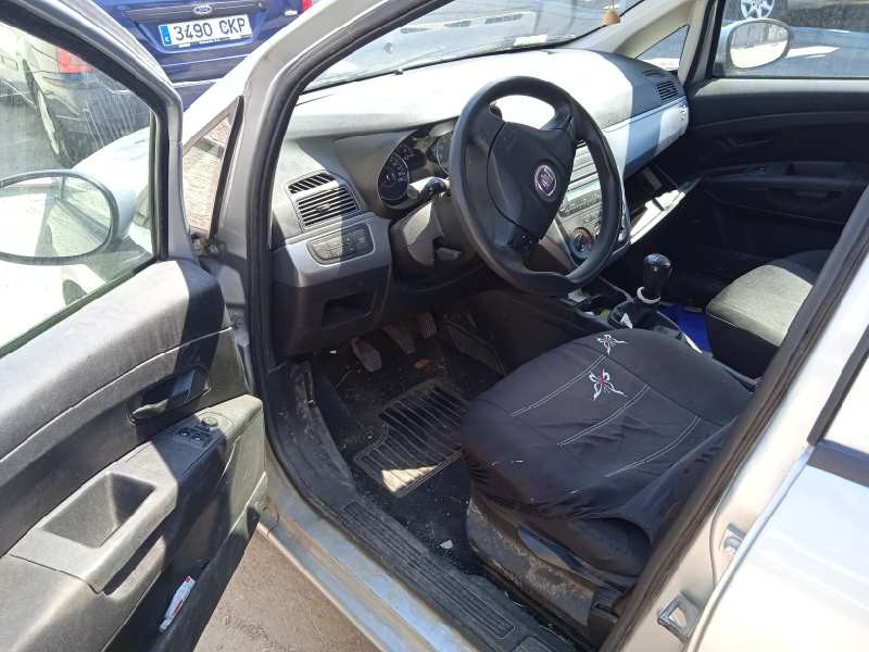 fiat grande punto (199) del año 2008