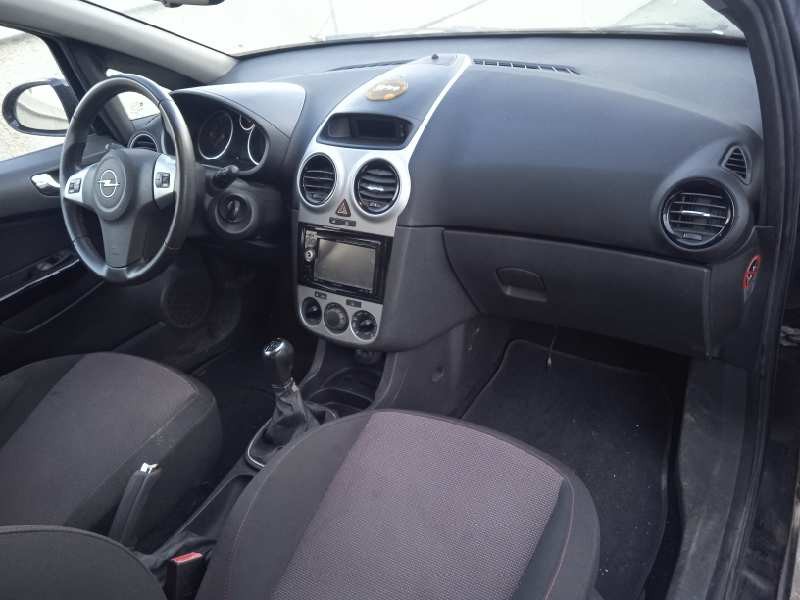 opel corsa d del año 2008