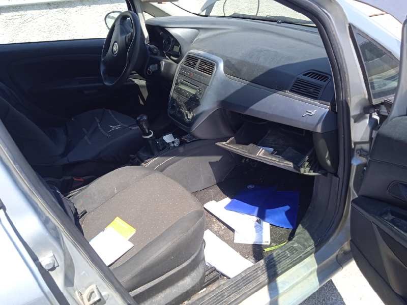 fiat grande punto (199) del año 2008