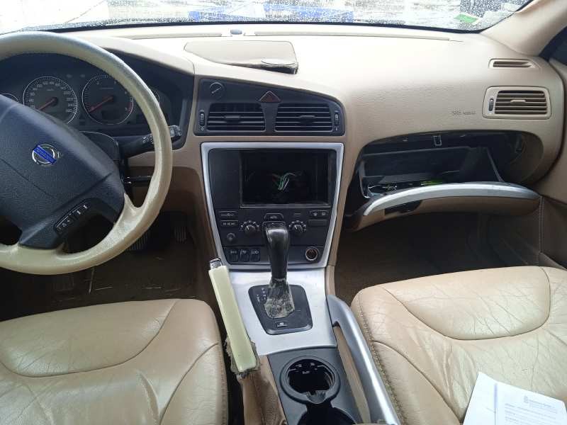 volvo xc70 del año 2005