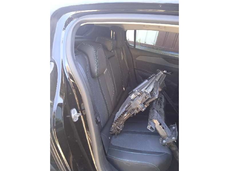 peugeot 308 del año 2022