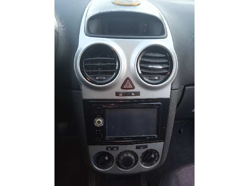 opel corsa d del año 2008